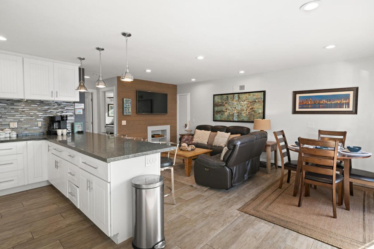 Stunning Beach Home - Large Patio, Parking, Ac & Dog Friendly! San Diego Exterior photo
